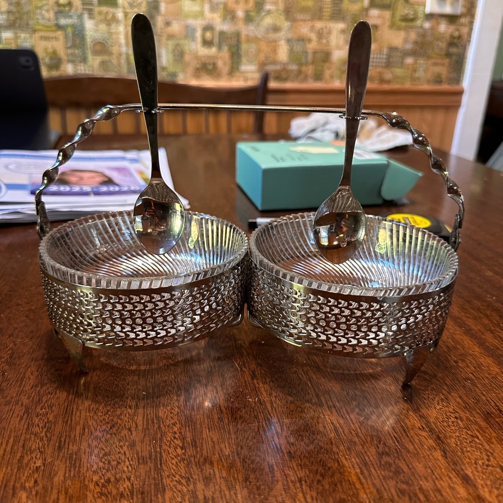 Source Unknown Silver Dual Condiment Holder